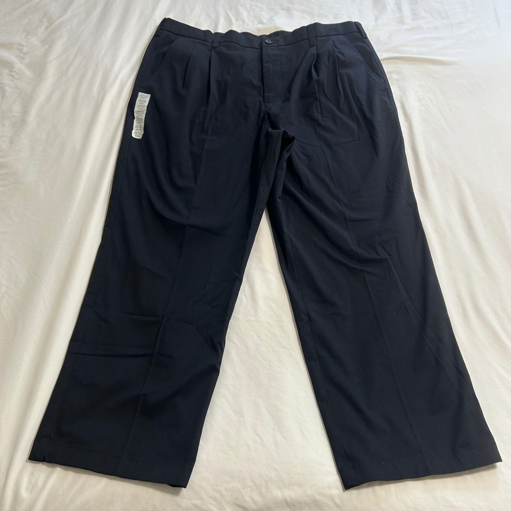 Croft & Barrow Mens Easy Care Khaki Dark Navy Pleated Classic Pants 42x29 NWT